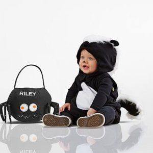 Pottery Barn Kids Skunk costume size 12-24 months